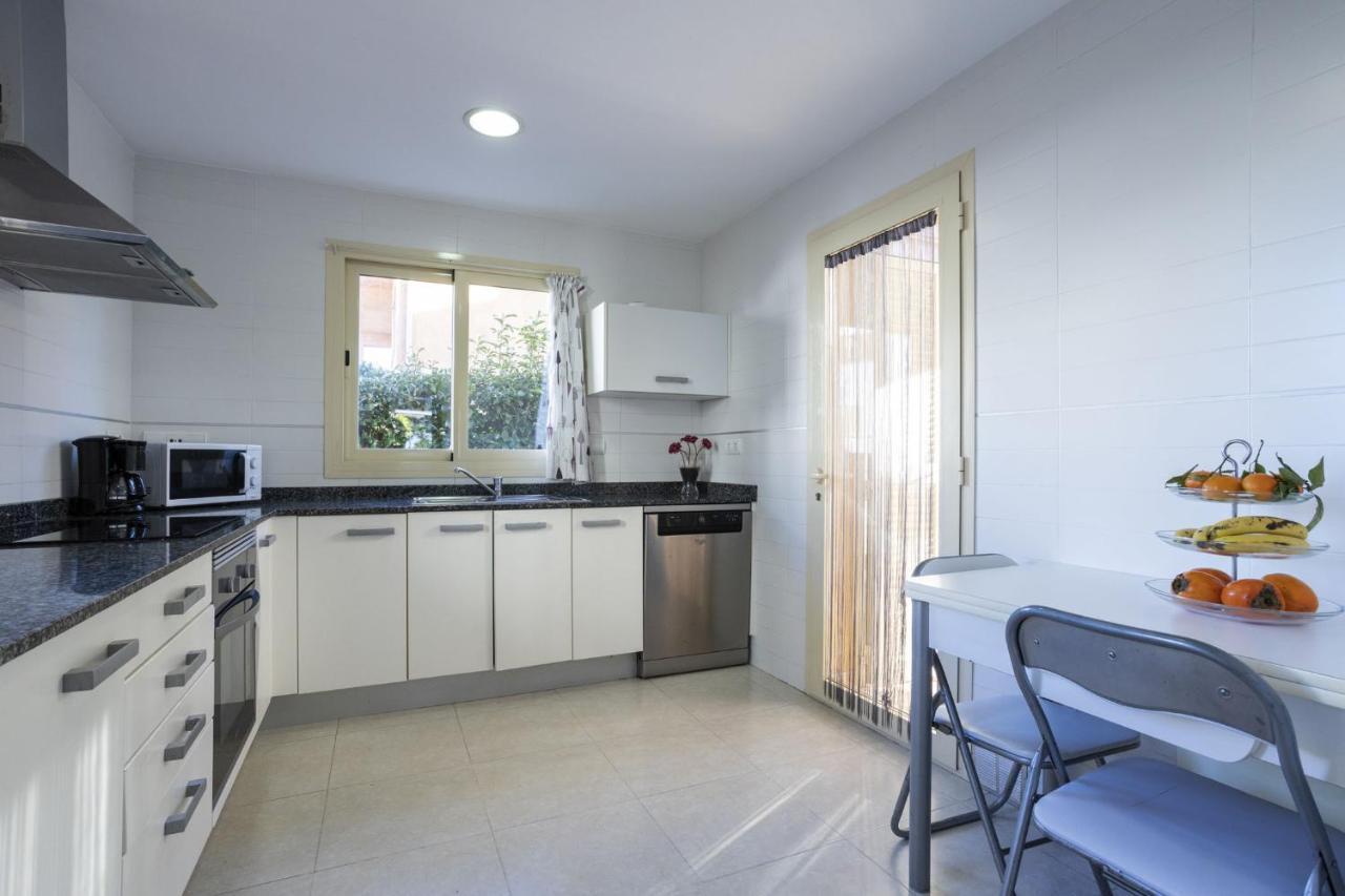 Beach House Alcudia Екстер'єр фото
