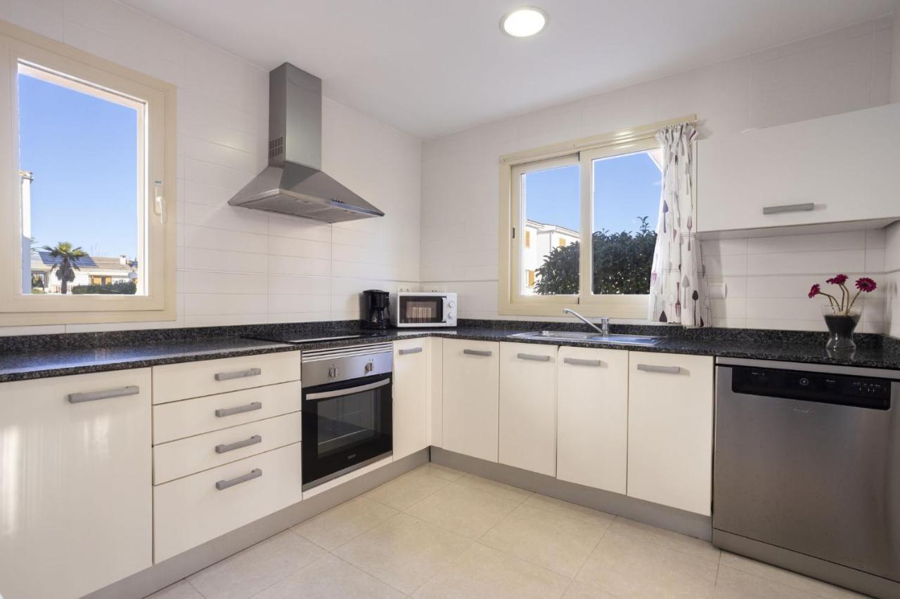 Beach House Alcudia Екстер'єр фото