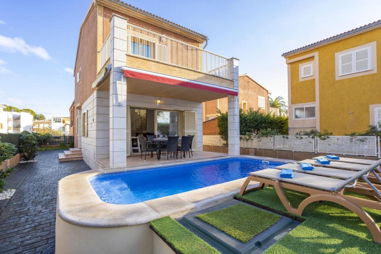 Beach House Alcudia Екстер'єр фото
