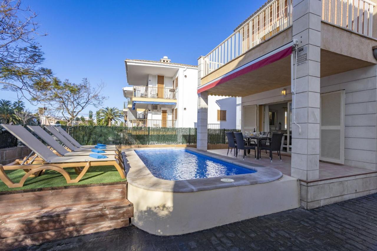 Beach House Alcudia Екстер'єр фото